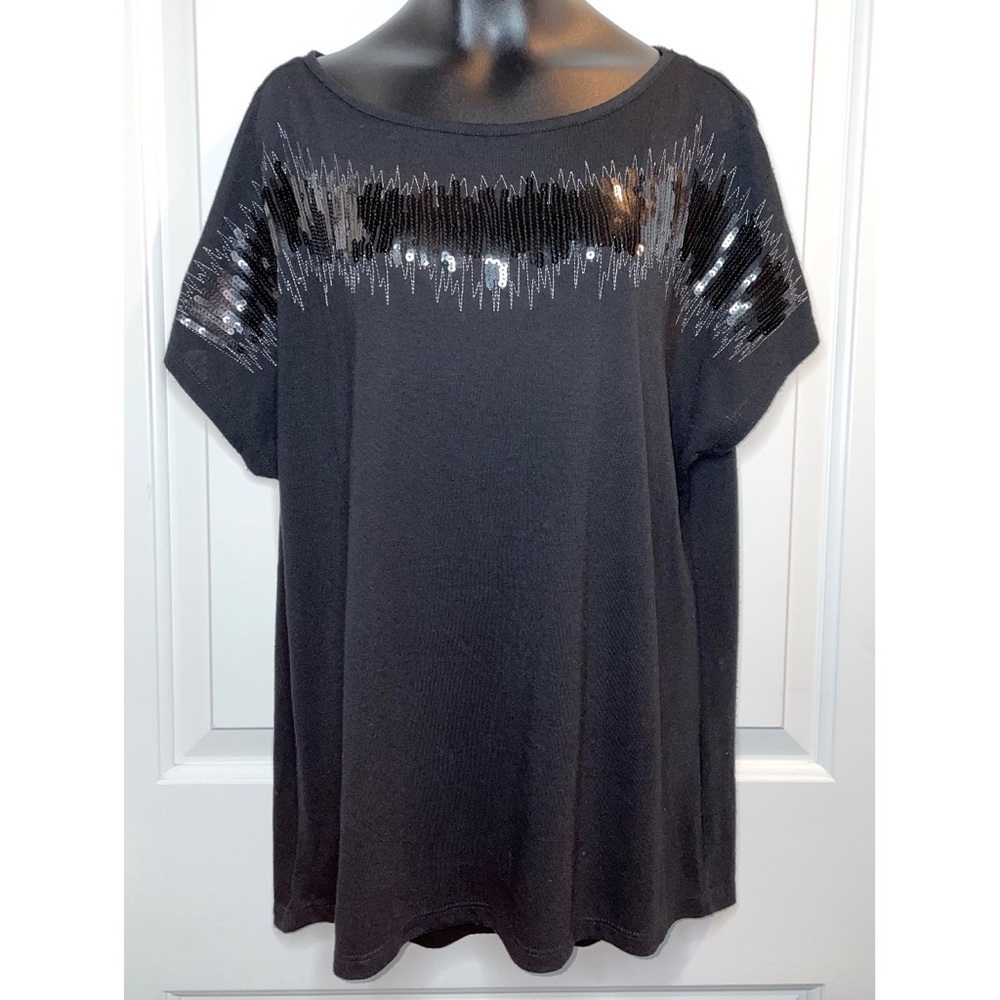 Sequin black top